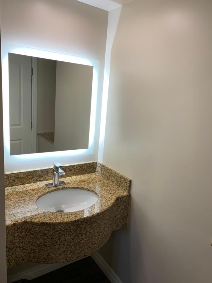 Walnut Inn & Suites West Covina Dış mekan fotoğraf