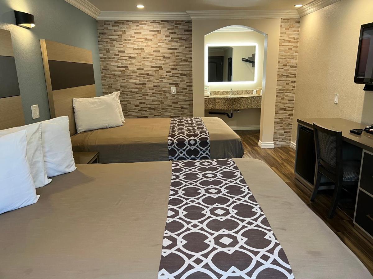 Walnut Inn & Suites West Covina Dış mekan fotoğraf