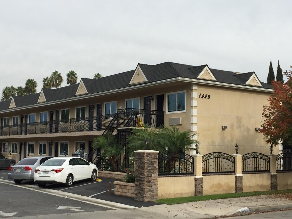 Walnut Inn & Suites West Covina Dış mekan fotoğraf